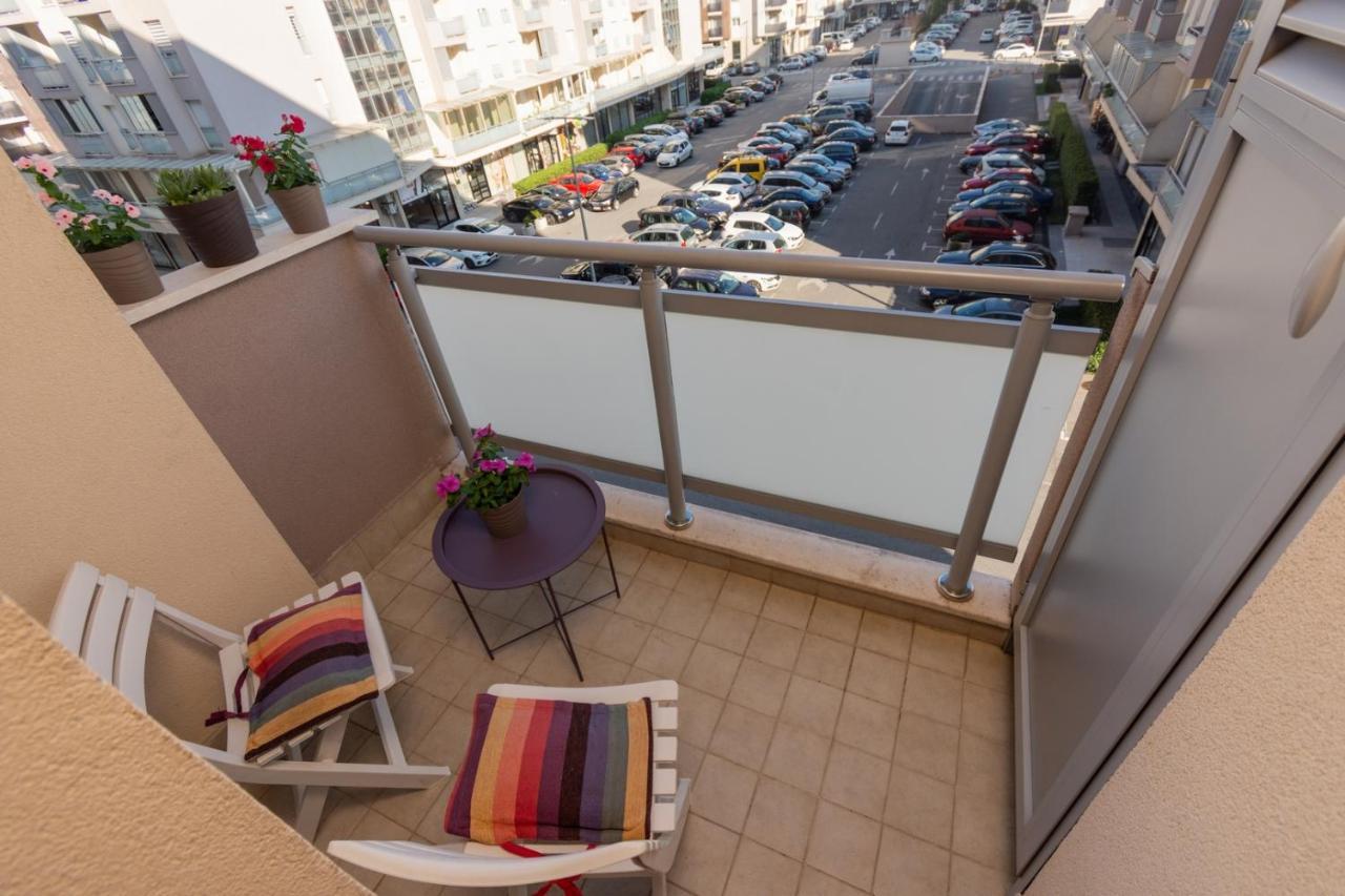 Lux City Apartment With Parking Podgorica Eksteriør bilde