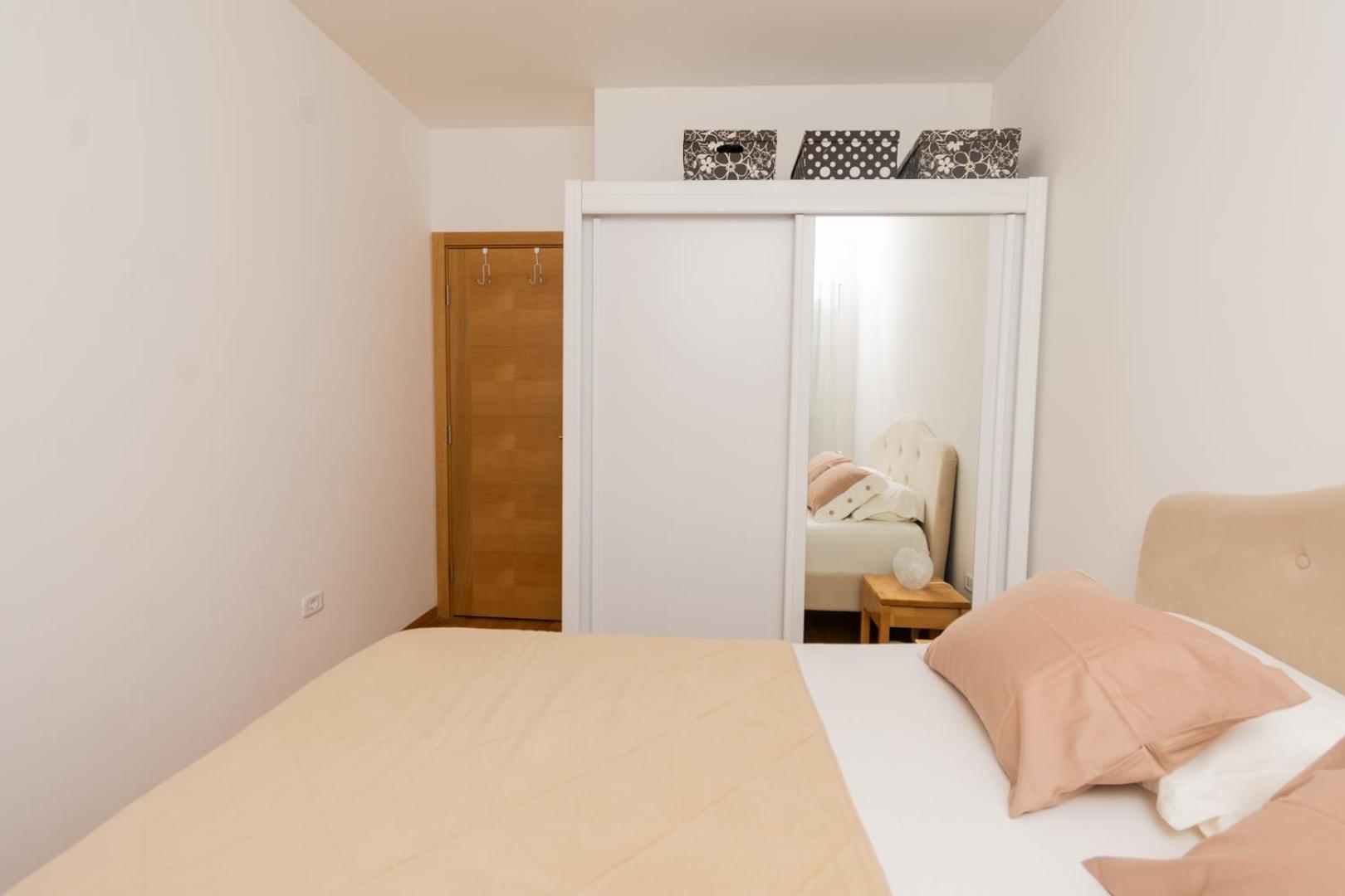 Lux City Apartment With Parking Podgorica Eksteriør bilde