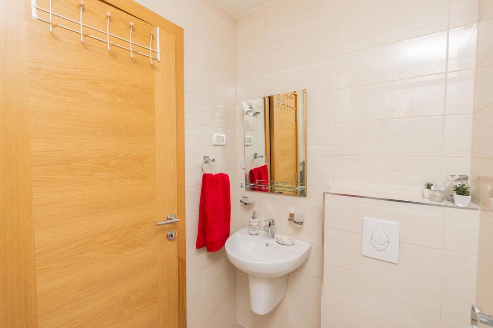 Lux City Apartment With Parking Podgorica Eksteriør bilde